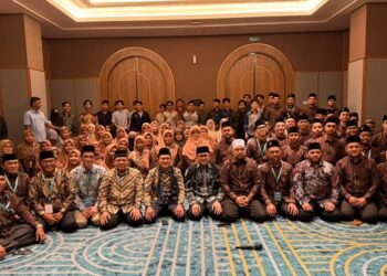 Ⓒ Hak cipta foto di atas dikembalikan sesungguhnya kepada pemilik foto Ⓒ Hak cipta foto di atas dikembalikan sesungguhnya kepada pemilik foto
