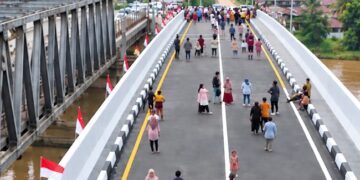 Ⓒ Hak cipta foto di atas dikembalikan sesungguhnya kepada pemilik foto Ⓒ Hak cipta foto di atas dikembalikan sesungguhnya kepada pemilik foto