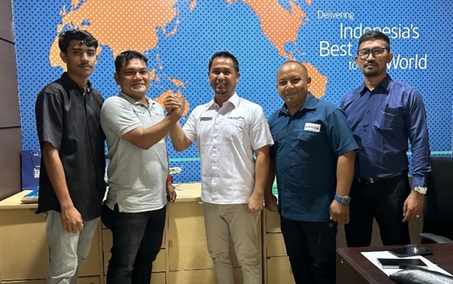 Ⓒ Hak cipta foto di atas dikembalikan sesungguhnya kepada pemilik foto Ⓒ Hak cipta foto di atas dikembalikan sesungguhnya kepada pemilik foto