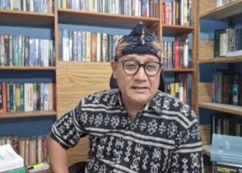 Edy Mulyadi Soroti Pidato Jokowi di Bandung: PSI Pamer Otot, Ada Skenario Gibran Presiden 2029