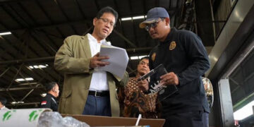 Ⓒ Hak cipta foto di atas dikembalikan sesungguhnya kepada pemilik foto Ⓒ Hak cipta foto di atas dikembalikan sesungguhnya kepada pemilik foto