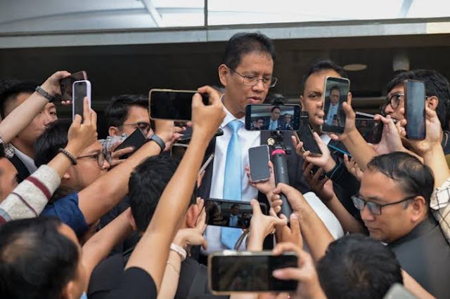 Ⓒ Hak cipta foto di atas dikembalikan sesungguhnya kepada pemilik foto Ⓒ Hak cipta foto di atas dikembalikan sesungguhnya kepada pemilik foto