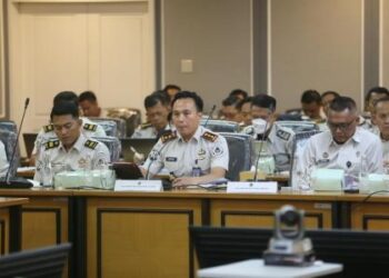 Kalapas Cibinong Gelagapan Dicecar soal Foto Napi di Rumah Dinas, Klaim Hasil Razia