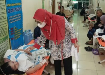 Sebanyak 276 korban dugaan keracunan makanan bergizi gratis (MBG) di Kabupaten Batang, Jawa Tengah, masih menjalani perawatan di sejumlah fasilitas kesehatan hingga Kamis (24/9/2026). FOTO/Net.