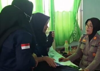 Ⓒ Hak cipta foto di atas dikembalikan sesungguhnya kepada pemilik foto