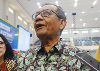 Ⓒ Hak cipta foto di atas dikembalikan sesungguhnya kepada pemilik foto Ⓒ Hak cipta foto di atas dikembalikan sesungguhnya kepada pemilik foto