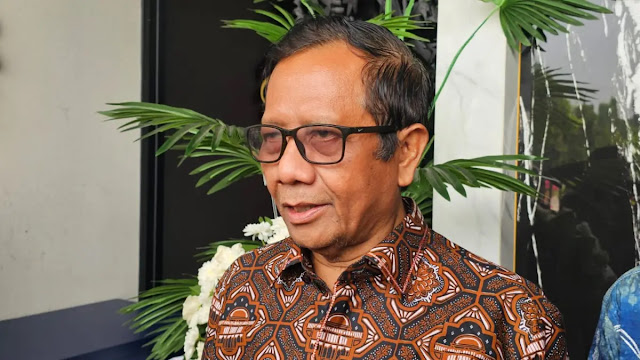 Ⓒ Hak cipta foto di atas dikembalikan sesungguhnya kepada pemilik foto Ⓒ Hak cipta foto di atas dikembalikan sesungguhnya kepada pemilik foto