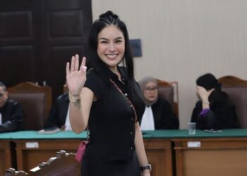 Nikita Mirzani tetap menjalani masa tahanan 6 tahun penjara. FOTO/iNews/Aldhi Chandra.