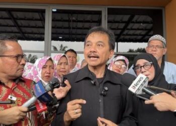 Ⓒ Hak cipta foto di atas dikembalikan sesungguhnya kepada pemilik foto Ⓒ Hak cipta foto di atas dikembalikan sesungguhnya kepada pemilik foto