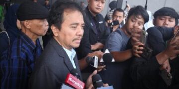 Ⓒ Hak cipta foto di atas dikembalikan sesungguhnya kepada pemilik foto Ⓒ Hak cipta foto di atas dikembalikan sesungguhnya kepada pemilik foto