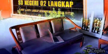 Ⓒ Hak cipta foto di atas dikembalikan sesungguhnya kepada pemilik foto Ⓒ Hak cipta foto di atas dikembalikan sesungguhnya kepada pemilik foto