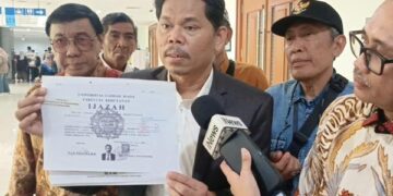 Kuasa Hukum Bonatua: Ijazah Jokowi Ada Kejanggalan yang Tak Bisa Ditolerir, Tak Ada Tanggal