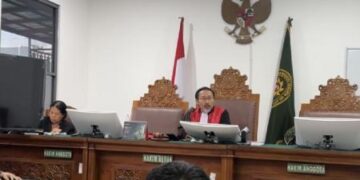 Ⓒ Hak cipta foto di atas dikembalikan sesungguhnya kepada pemilik foto Ⓒ Hak cipta foto di atas dikembalikan sesungguhnya kepada pemilik foto