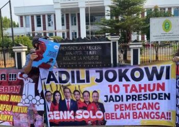 Ⓒ Hak cipta foto di atas dikembalikan sesungguhnya kepada pemilik foto Ⓒ Hak cipta foto di atas dikembalikan sesungguhnya kepada pemilik foto