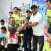 Tim Bola Voli Bank Aceh berhasil meraih kemenangan pada partai final Open Turnamen Bola Voli dalam rangka HUT TNI ke-81 Tahun 2026 yang berlangsung di GOR KONI Banda Aceh, Minggu (27/9/2026). FOTO/Dok. BAS untuk HAI.