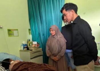 Gibran Jenguk Korban Keracunan MBG di Batang, Minta Maaf dan Pastikan Biaya Pengobatan Ditanggung