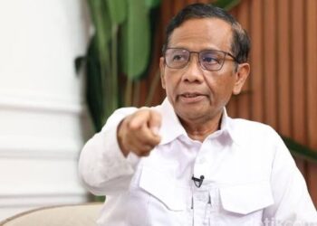 Mahfud MD Ungkap Pergantian Listyo Sigit Sempat Gagal, Nama Gibran Disinggung