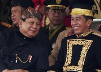 Prabowo Belum Sepenuhya Lepas dari Bayang-Bayang Jokowi