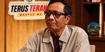 Mahfud MD: Hakim MK Bisa Diskualifikasi Gibran Kalau Berani
