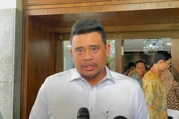 Bobby Nasution Tantang Polemik Ijazah Gibran: Sekalian Persoalkan Sarjananya