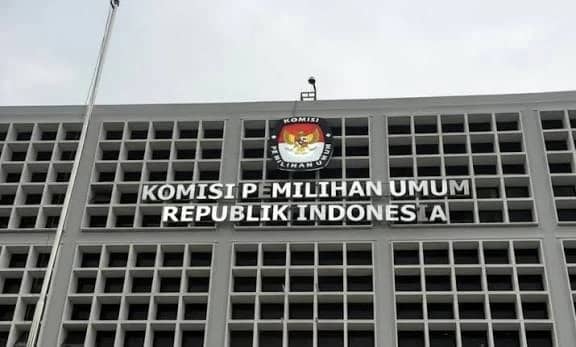 KPU Bantah Pasal ‘Gibran Banget’ Diselundupkan, Klaim Sudah Ada Sejak September 2023