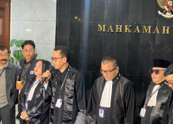 Tolak Gugatan, MK Sebut Pemohon tak Punya Legal Standing / Bukan Peserta Pemilu 2024