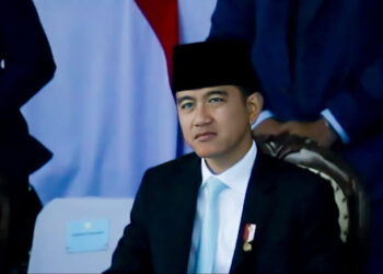 Terbukti Tak Punya Ijazah SMA, Gibran Disarankan Mundur