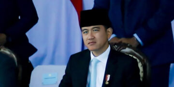 Terbukti Tak Punya Ijazah SMA, Gibran Disarankan Mundur