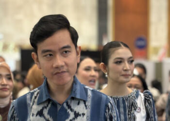 Gibran Bisa Seret Banyak Pejabat, Mahfud MD Cerita Ada Arahan Tiga Menteri Saat Pencalonan