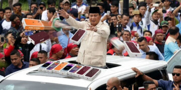 Pemerintah Bakal Bagi-bagi HP Gratis, Ini Tujuannya