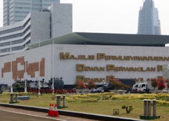 Putusan MK Bisa Hilang Ditelan Bumi Tanpa Gerakan di DPR