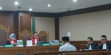 Bantah Terima Suap, Mantan Ketua Ombudsman Minta Dibebaskan