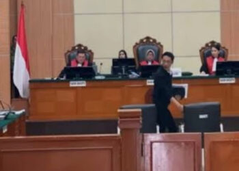 Dian Sandi Sebut Ijazah Asli Jokowi dari Cerita Orang Lain