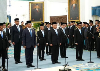 Delapan Kali Reshuffle Kabinet: Rakyat Menanti Perubahan Nyata