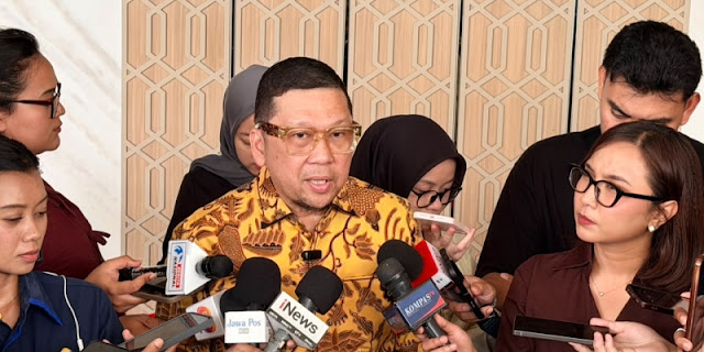 Pasal Selundupan untuk Loloskan Gibran Tak Pernah Dibahas DPR