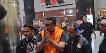 Breaking News: Bupati Klaten Hamenang Wajar Ismoyo Ditahan KPK, Pakai Rompi Oranye