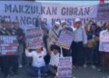 Aliansi Ulama Demo di DPRD Jatim, Dorong Wacana Pemakzulan Wapres Gibran