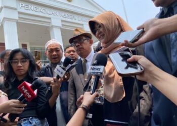 Dokter Tifa Protes Andi Azwan Bersaksi di Sidang Kasus Ijazah Jokowi: Buang-Buang Uang Saja