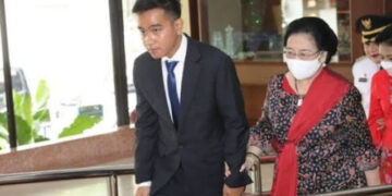 Edy Mulyadi Pertanyakan Sikap Megawati dan DPR soal Putusan MK Terkait Gibran