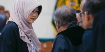 Dr Tifa Kecewa Jokowi Tak Hadir di Sidang, Pertanyakan Pemeriksaan Saksi