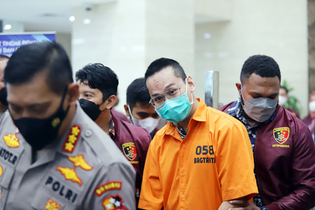 Imbas Temuan 3 Kontainer di Lapas Cibinong, Pembebasan Bersyarat Indra Kenz Dicabut