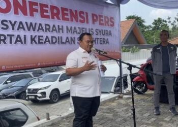 PKS Sebut PDIP Sambut Baik Usulan Hak Angket Ijazah Gibran di DPR