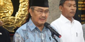 Jimly soal MA Batalkan Suket Ijazah SMA Gibran: Tanya Pimpinan Parpol di DPR, Maunya Gimana?