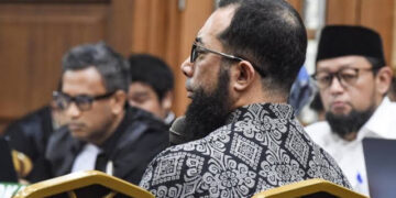 Kasus Kuota Haji Disentil: Ustaz Khalid yang Salah, Kenapa Orang Lain yang Ditangkap?