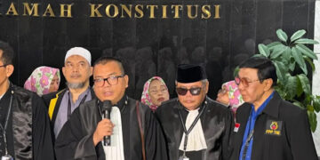 Denny Indrayana Desak Prabowo Buka Suara soal Putusan MK Terkait Ijazah Gibran
