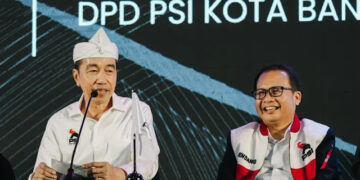 Jokowi Singgung Operasi Politik di Balik Isu Ijazah Gibran, Sebut Ada Penunggang Gelap