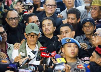 Roy Suryo Hadapi Sidang Putusan Sela Dugaan Pencemaran Nama Baik Jokowi