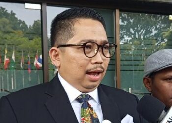 Diusir dari Sidang Ijazah Gibran, Rullyandi Laporkan Hakim MK Saldi Isra dan Arsul Sani ke MKMK