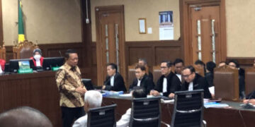 Eks Jampidsus Febrie Adriansyah Didakwa Pemerasan Rp 55 M dan TPPU Rp 353,9 M
