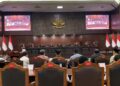 Canda Hakim MK di Sidang Gugatan Ijazah Gibran: Kami Nanti Dibully Terus Sama Refly Harun